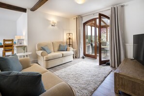 Manor Farm Barn Cottage - Yealand Conyers Holiday Cottage