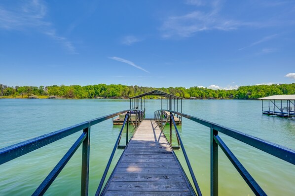 Anderson Vacation Rental | 4BR | 2.5BA | Steps Required for Access | 2,800 Sq Ft