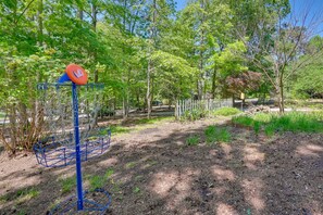 Frisbee golf