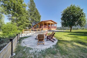 Backyard | Fire Pit | Direct River Access