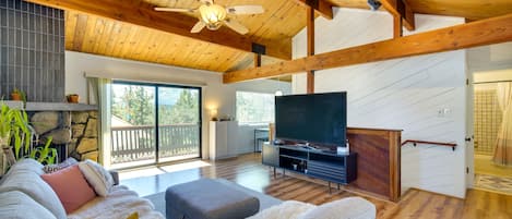 Big Bear Vacation Rental | 2BR | 2BA | 1,120 Sq Ft | Steps Required