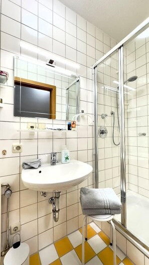 Einzimmer-Apartment 20 qm-Einzimmer-Apartment Dusche-WC