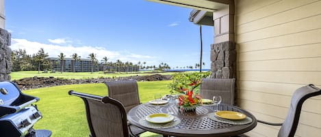 You will enjoy the lush green lawn off the lanai overlooking signature hole #6 of the Waikoloa Golf Club- Beach Course