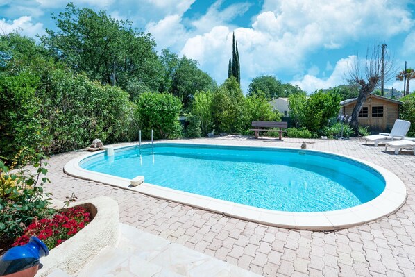 Piscine maison de vacances