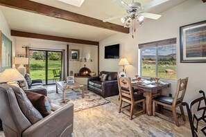 Beautiful, open living room to entertain family and friends