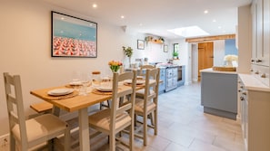 Kitchen/Diner, Stone Cottage, Bolthole Retreats
