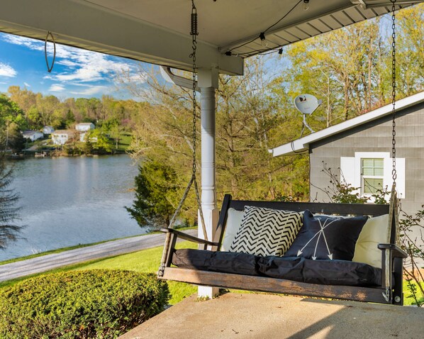 Just off the water in a beautiful tranquil setting with lake views to greet you!