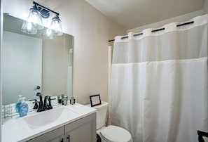Bathroom with shower/tub.