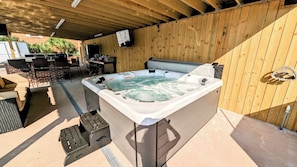 Optional Hot Tub for $125 plus Taxes for stays less than 8 nights