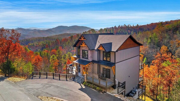 Take in breathtaking panoramic views from the expansive deck, your perfect morning coffee spot.
