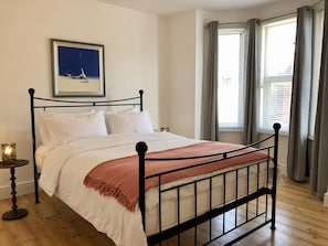 Main bedroom with king size bed and super comfy pocket sprung mattress