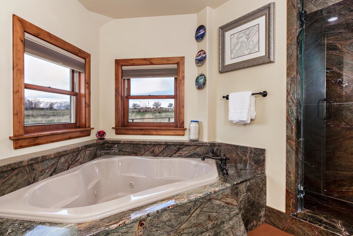 Spacious Rural Home Near I-70 & Vista View Events