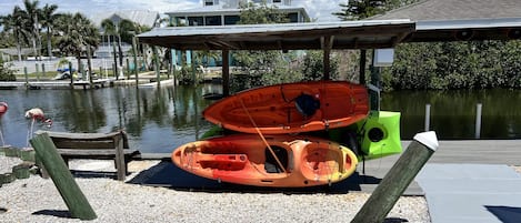 Free to use kayaks 