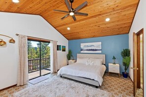 Master Bedroom (1)