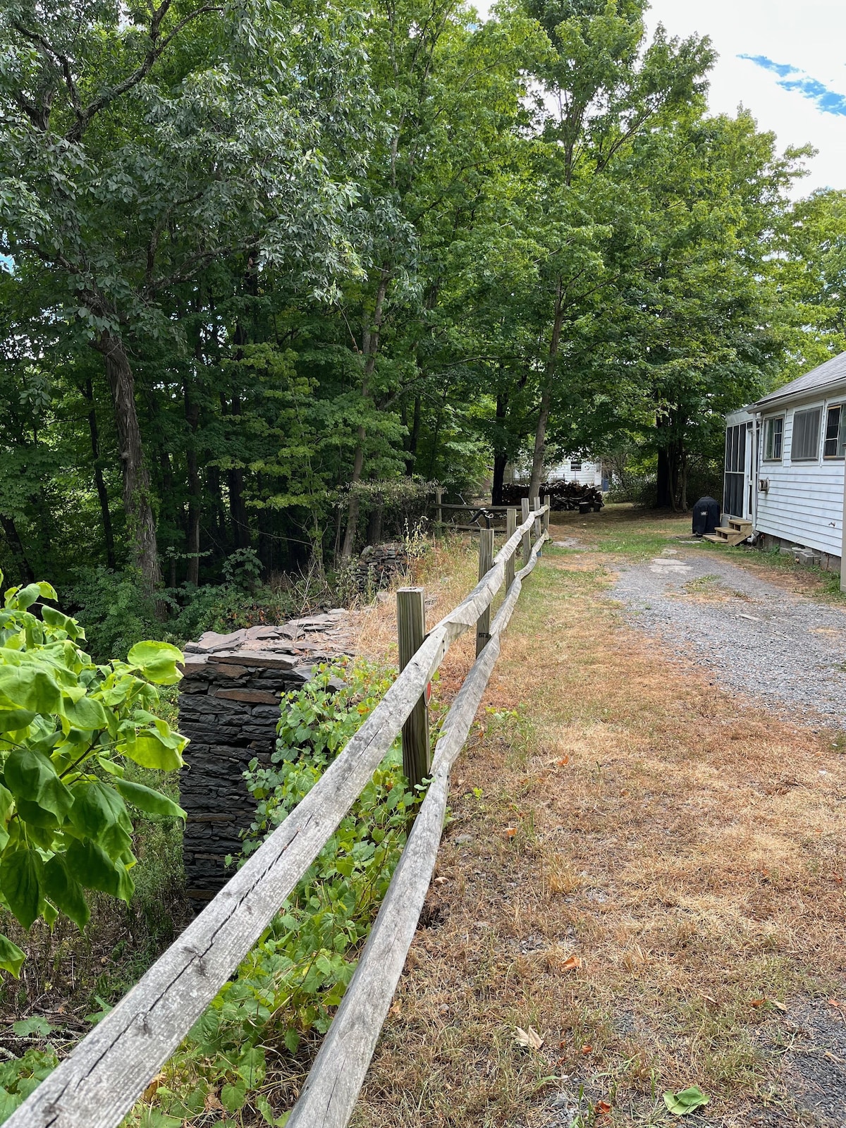 Sweet cottage on land with a creek in an amazing location