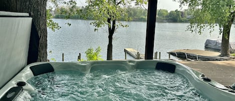 Your own private hot tub with a perfect view of the Cedar Lake
