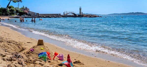 Strand