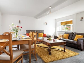 Open plan living space | Low Barn - Grange Farm Cottages, Sewerby, near Bridlington