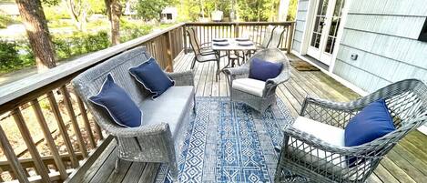 Deck lounge and dining area - outdoor furniture