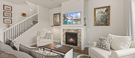 Living room with gas fireplace, 55-inch Smart TV