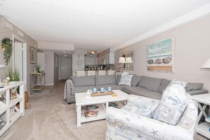 Atlanits 607 LIVING-AREA