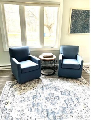 Seating area for reading, chatting, etc.
