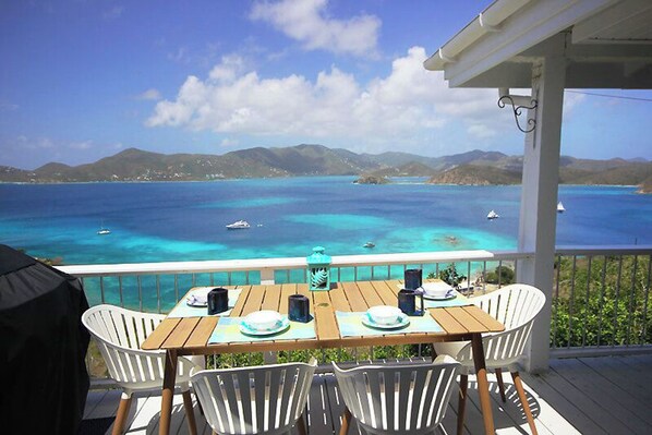 Every room and deck at Wild Jasmine has outstanding views looking from the south to the northwest