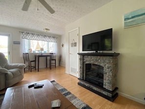 Enjoy the ambiance of a nice fire on those cooler evenings in our new fireplace!