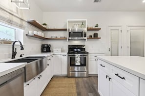 Carriage House Kitchen (1)