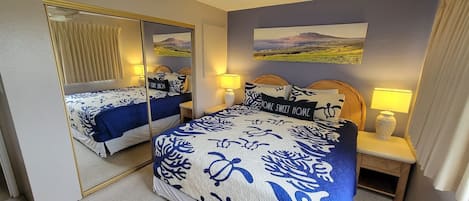 Kihei Kai Nani #262, new king bed in beautiful tropical setting