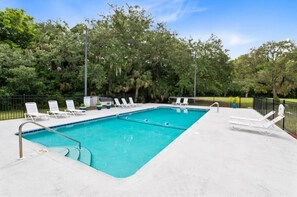 Bring your family to our clean and calming Pool that's ready for your vacation!