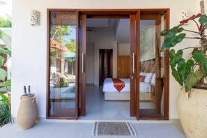 Villa Stella - Beachside Sanur (987)