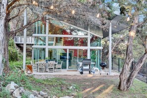 Covered patio off of living room. 