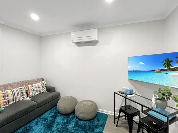 Apartment comes with split system heater/air conditioner