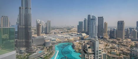 Burj Khalifa & Fountain Views