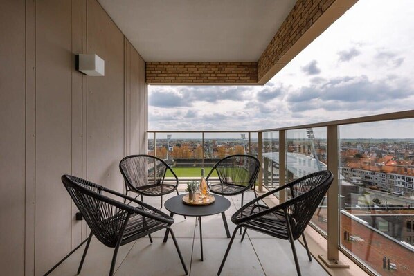 Large and sunny terrace with open view