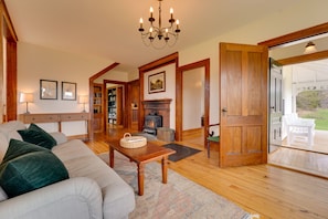 Living Room | Wood-Burning Stove | 1st Floor