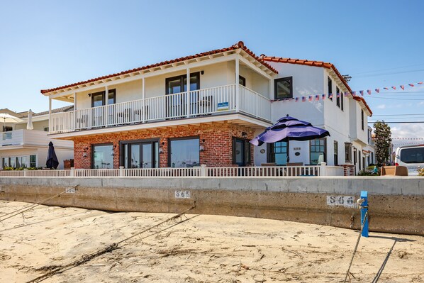 608 S. Bayfront Newport Beach CA 92662