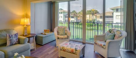 Fort Pierce Vacation Rental | 2BR | 2BA | 1,276 Sq Ft | Elevator Access