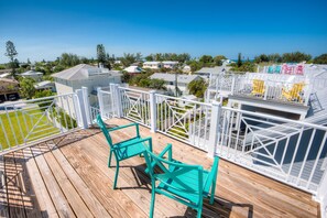 Rooftop Deck