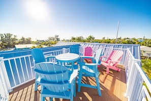 Antigua Bay - Rooftop Deck