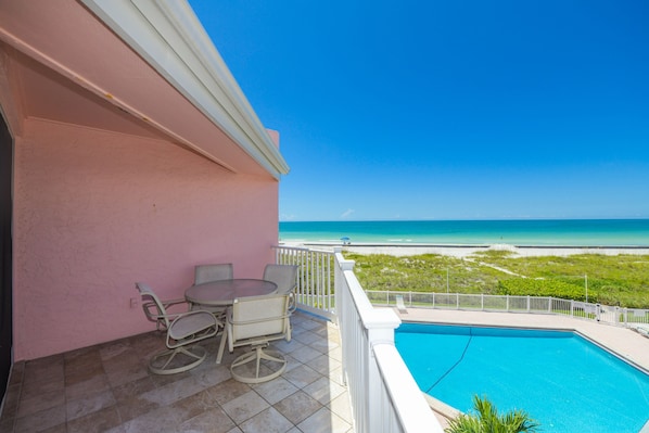 Anna Maria Island Club 29 - Anna Maria Vacations