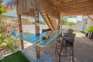 Tiki Bar