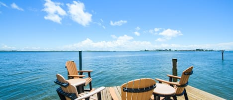 Waters Edge Cottage - By Anna Maria Vacations