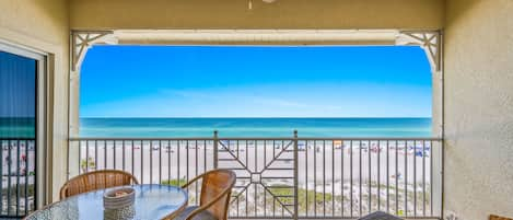 Direct Beach Front - By Anna Maria Vacations