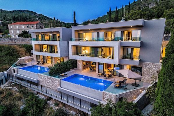 Magnificent Orasac Villa | 5 Bedrooms | Villa Rea | Stunning Sea & Island Views | Gym