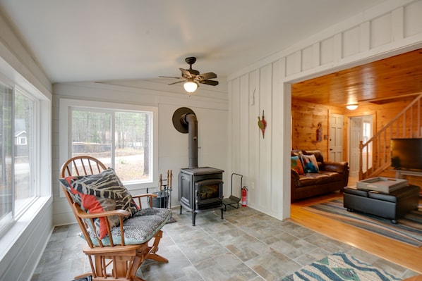 Center Ossipee Vacation Rental | 3BR | 1.5BA | Stairs Required | 1,300 Sq Ft