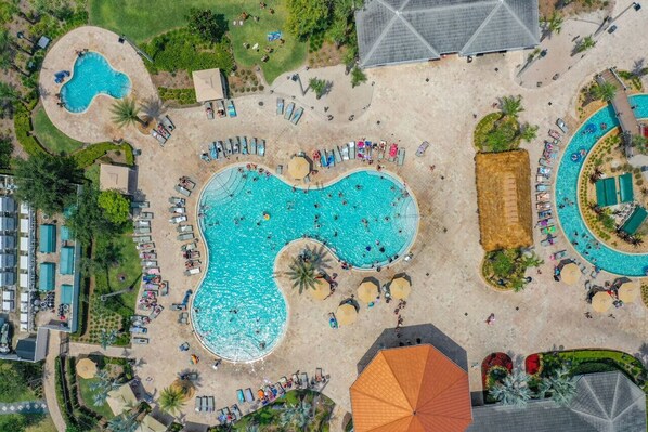 Themed fun indoors, water play outdoors—perfect for families!
