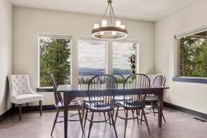 17. Dining Room with Dining table for 6 with chandelier