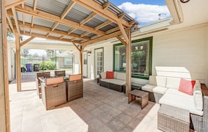 Seating for 10 on this shady patio!